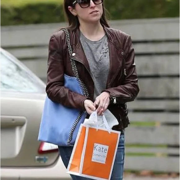 Stella McCartney Falabella Woven Chain Tote Bag - Picture 4 of 4